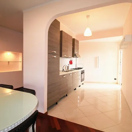 Apartamento Via Gentiloni,40 Metro Jonio